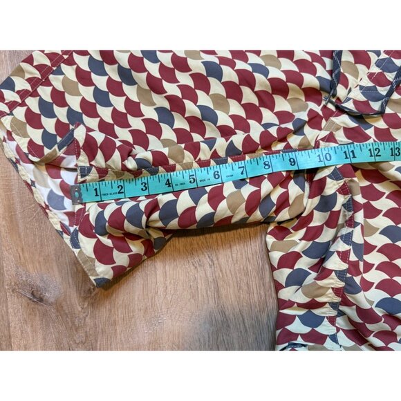 Patagonia Mens Swim Trunks Size 33 Nylon Scallop Print Red/Yellow - Picture 7 of 7